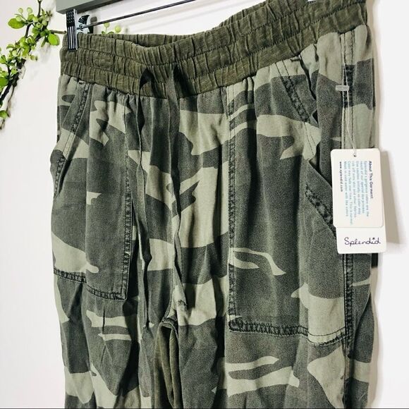 Splendid Green Camo Jogger Track Pants Lyocell - Picture 2 of 11